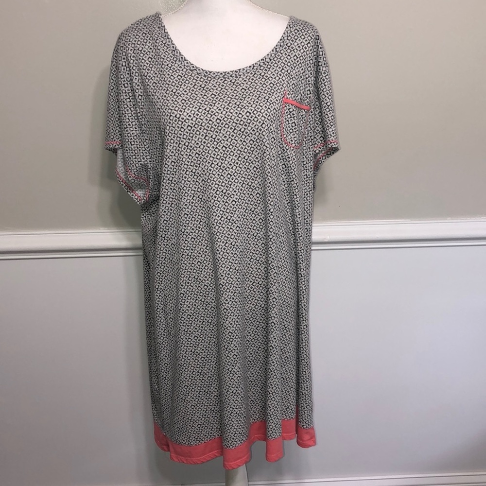White Orchid T-shirt Dress